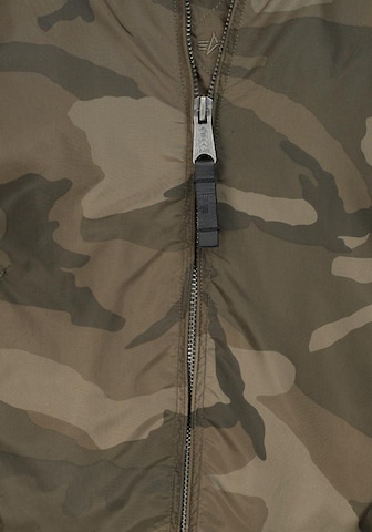 ALPHA INDUSTRIES Prehodna jakna 'MA-1 TT' | zelena barva