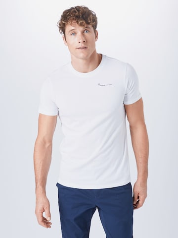 KnowledgeCotton Apparel Regular fit Μπλουζάκι 'ALDER' σε λευκό: μπροστά