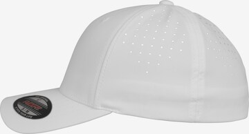 Casquette Flexfit en blanc