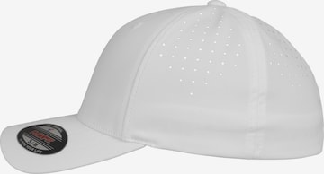 Casquette Flexfit en blanc