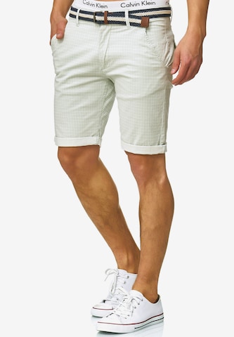 INDICODE JEANS Regular Shorts 'Bourchier' in Grün: predná strana