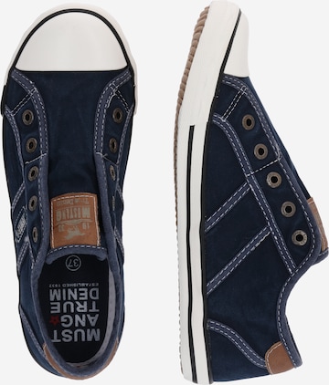 MUSTANG Slip on boty – modrá