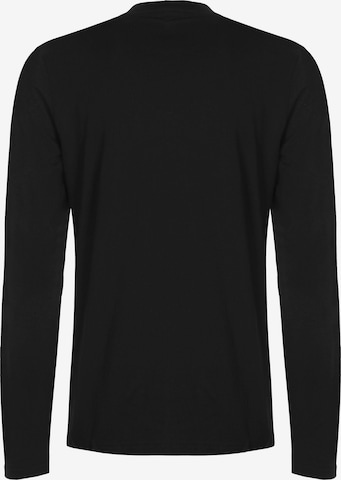 Coupe regular T-Shirt ALPHA INDUSTRIES en noir