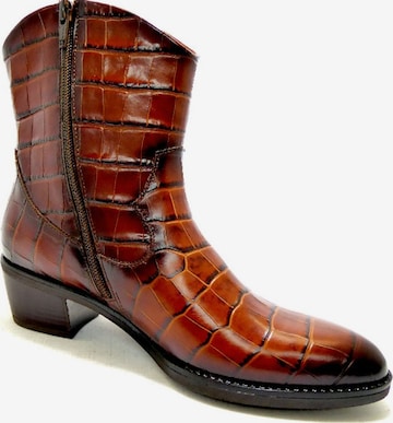 GABOR Cowboy Boots in Brown