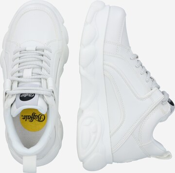 BUFFALO Sneakers 'Corin' in White