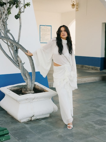 White Chiffon Set Look