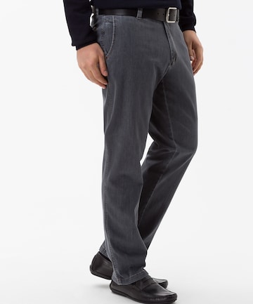 BRAX Regular Jeans 'Jim' in Grey: front