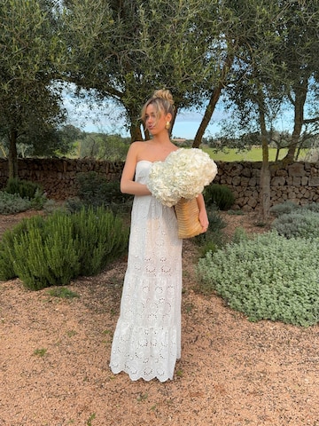 White Dress Look