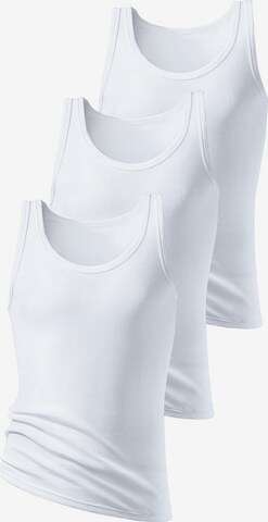 H.I.S Undershirt in White: front