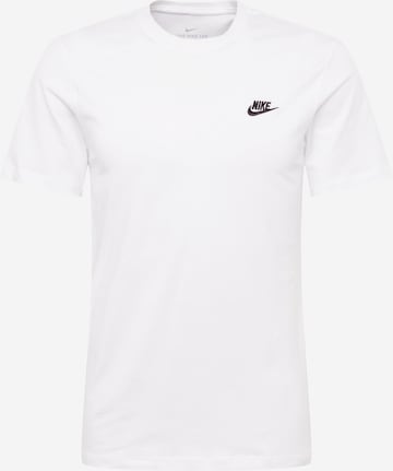Coupe regular T-Shirt 'Club' Nike Sportswear en blanc : devant