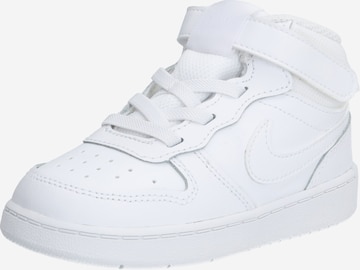 Baskets 'Court Borough Mid' Nike Sportswear en blanc : devant