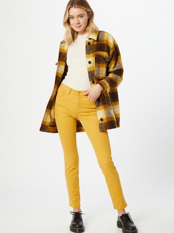 BRAX - Slimfit Vaquero 'Shakira' en amarillo