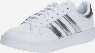 ADIDAS ORIGINALS Sneaker low i hvid: forside