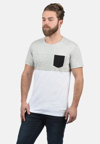 T-Shirt 'Kold' !Solid en gris : devant