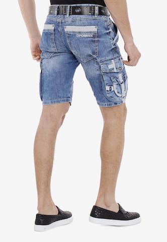 CIPO & BAXX Regular Shorts mit schicken Cargotaschen in Blau