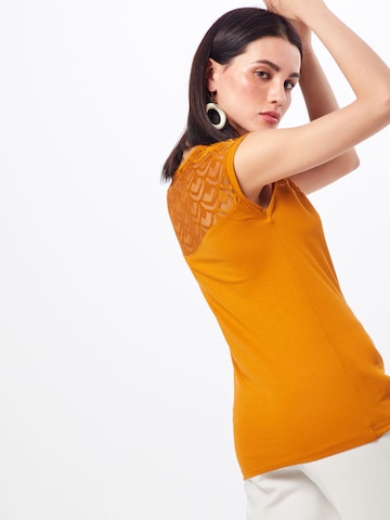 ONLY Shirt in Orange: back