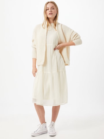 VERO MODA Sommarklänning 'DAMLA' i beige