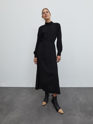 EDITED Dress 'Indira' in Black: front