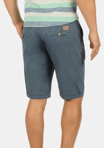 BLEND Regular Chinoshorts 'Clemens' in Blau