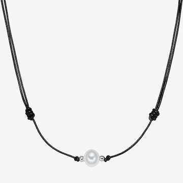 Valero Pearls Necklace in Black: front