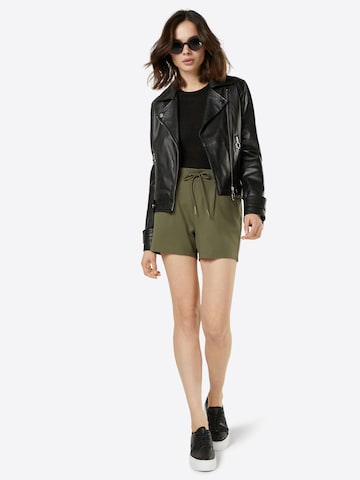 regular Pantaloni con pieghe 'ONLPoptrash' di ONLY in verde