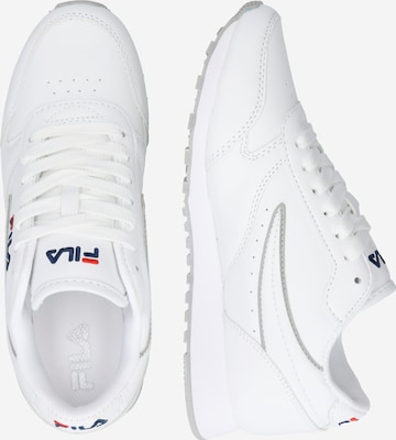 FILA حذاء رياضي بلا رقبة 'Orbit' بلون أبيض