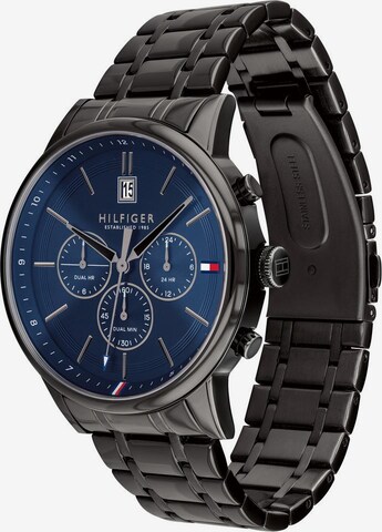 TOMMY HILFIGER Uhr in Schwarz