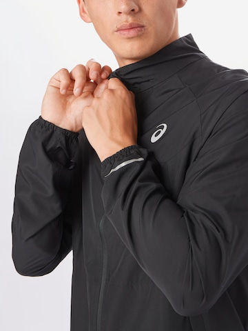 ASICS Regular Fit Sportjacke in Schwarz