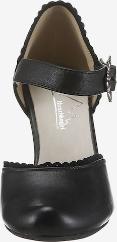 Hirschkogel Pumps in Black