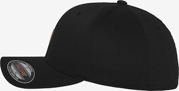Urban Classics Cap in Black