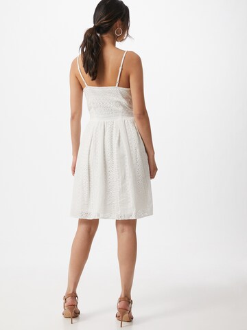 Robe 'Honey' VERO MODA en blanc