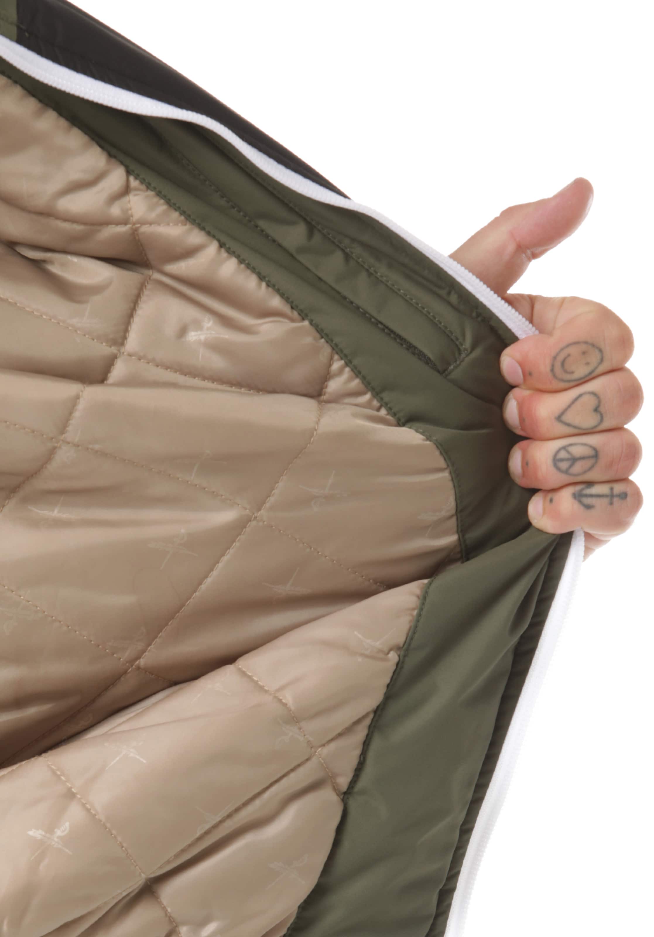 Iriedaily Overgangsjakke 'Insulaner' i sort