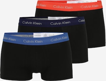 Boxeri de la Calvin Klein Underwear pe negru: față