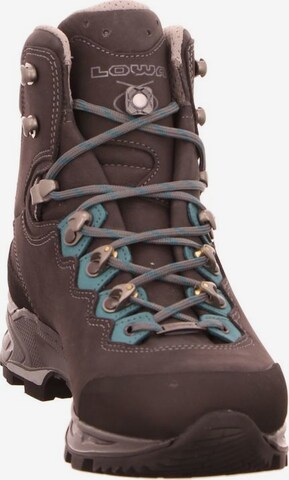 LOWA Outdoorschuh in Grau