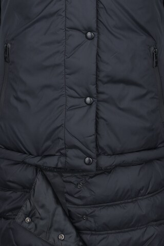 Dry Laundry Winter Parka in Black