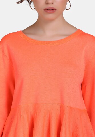 Pull-over MYMO en orange : devant