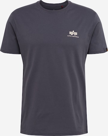 ALPHA INDUSTRIES T-shirt i grå: framsida