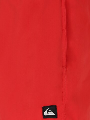 regular Pantaloncini da bagno 'EVDAYVL15 M JAMV GCZ0' di QUIKSILVER in rosso