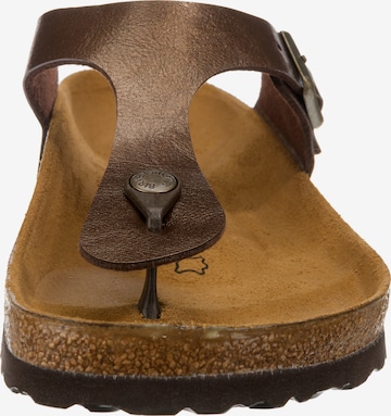 BIRKENSTOCK Teenslipper 'Gizeh' in Bruin