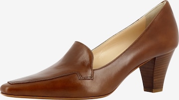 EVITA Pumps in Brown: front