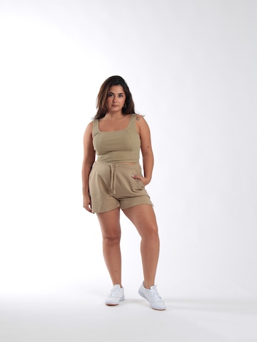 Cozy Khaki Set Look by ABOUT YOU Limited