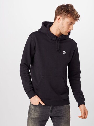 ADIDAS ORIGINALS Regular Fit Sweatshirt 'Trefoil Essentials' in Schwarz: predná strana