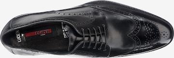 Chaussure à lacets 'Lucien' LLOYD en noir