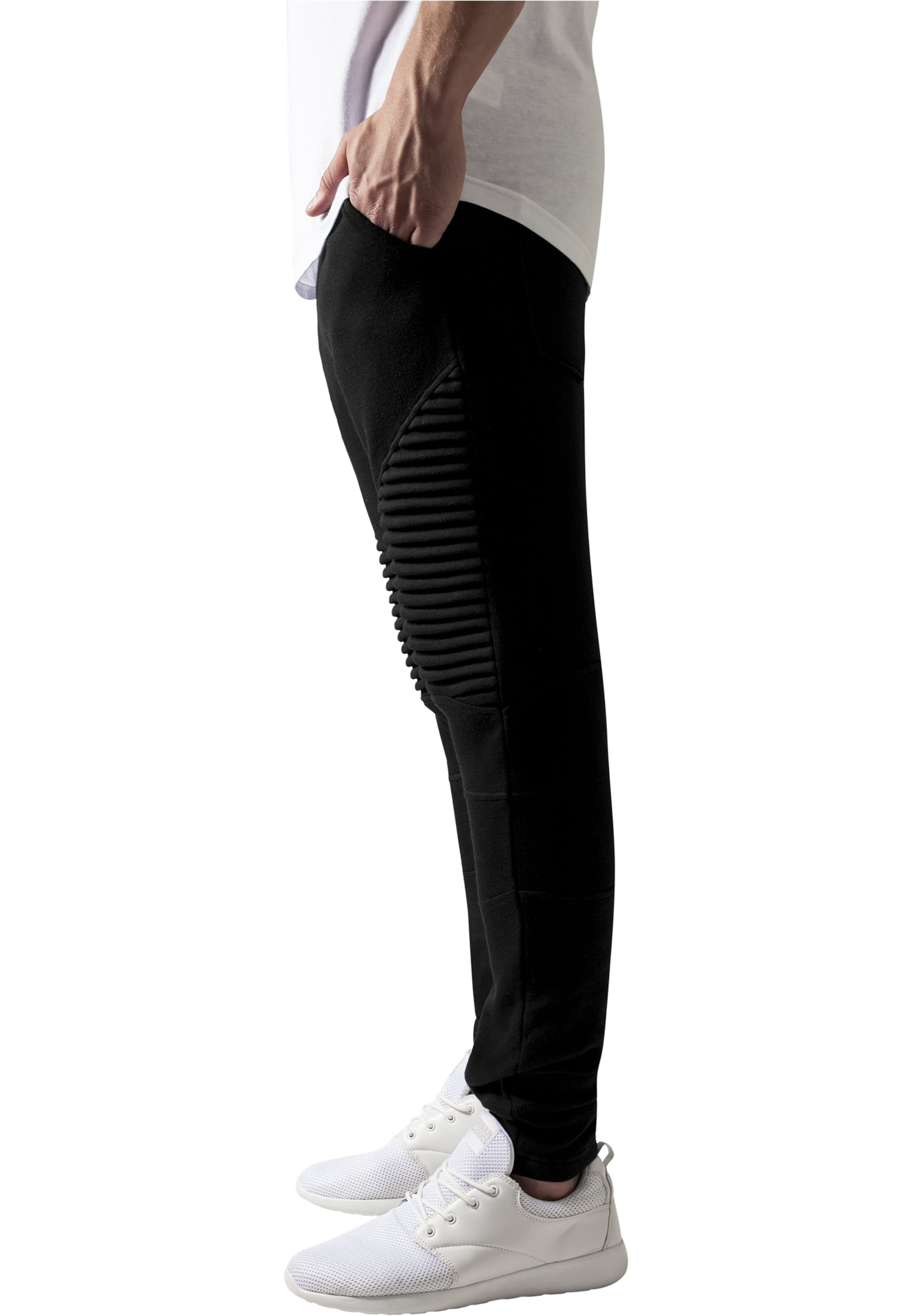 Slimfit Pantaloni di Urban Classics in nero