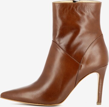 EVITA Ankle Boots in Brown