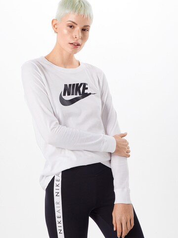 Nike Sportswear Тениска в бяло: отпред