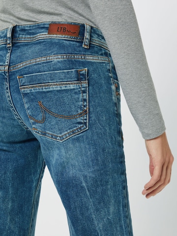 Bootcut Jeans 'Valerie' di LTB in blu