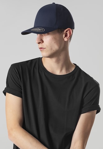 Casquette 'Delta' Flexfit en bleu