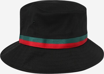 Cappello di Flexfit in nero: frontale