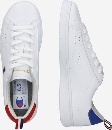 Champion Authentic Athletic Apparel Sneaker 'COURT CLUB' in Weiß